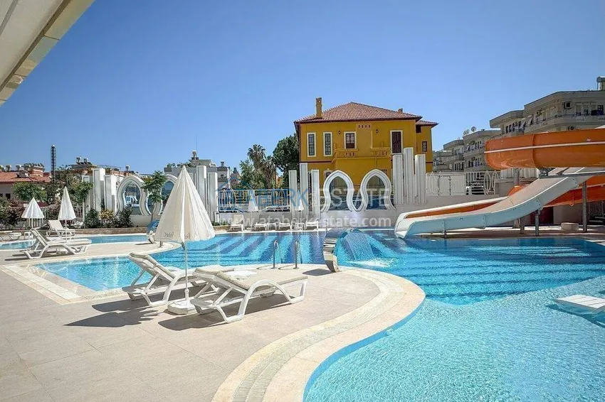 2+1 apartment in the center of Alanya, furnished in a luxury complex, Cleopatra beach area  6 