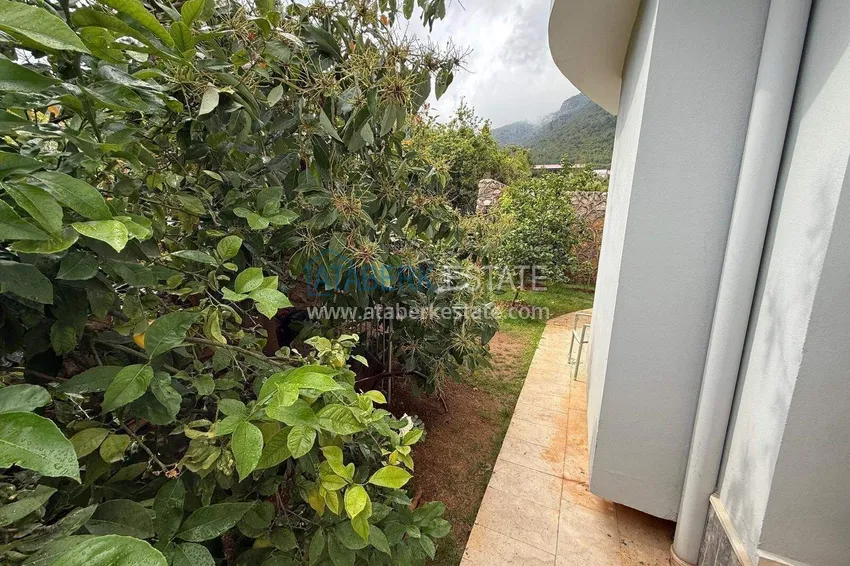 Villa in Alanya for residence permit and citizenship - detached 4+1 with pool and garden in Oba 7 