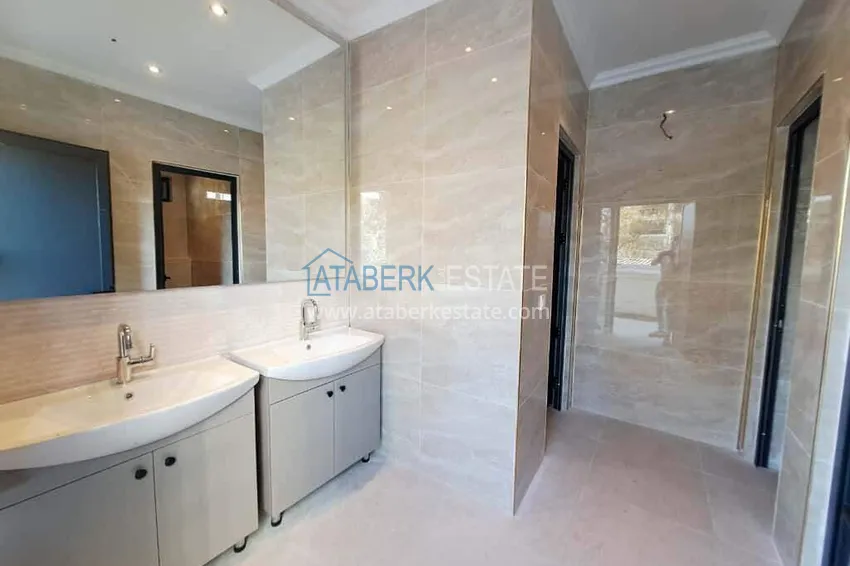 Rent in Alanya - 2+1 apartment with furniture and sea view in Mahmutlar B45 24 