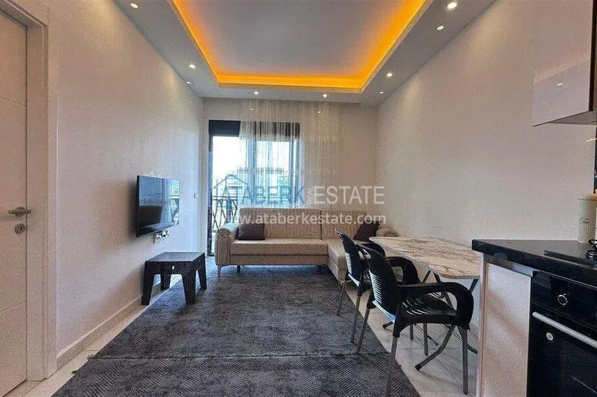 Purchase  1+1 furnished apartment in Alanya — hotel-type complex, Mahmutlar district 2 