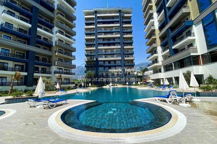 1+1 furnished apartment in Alanya — hotel-type complex, Mahmutlar district 2 