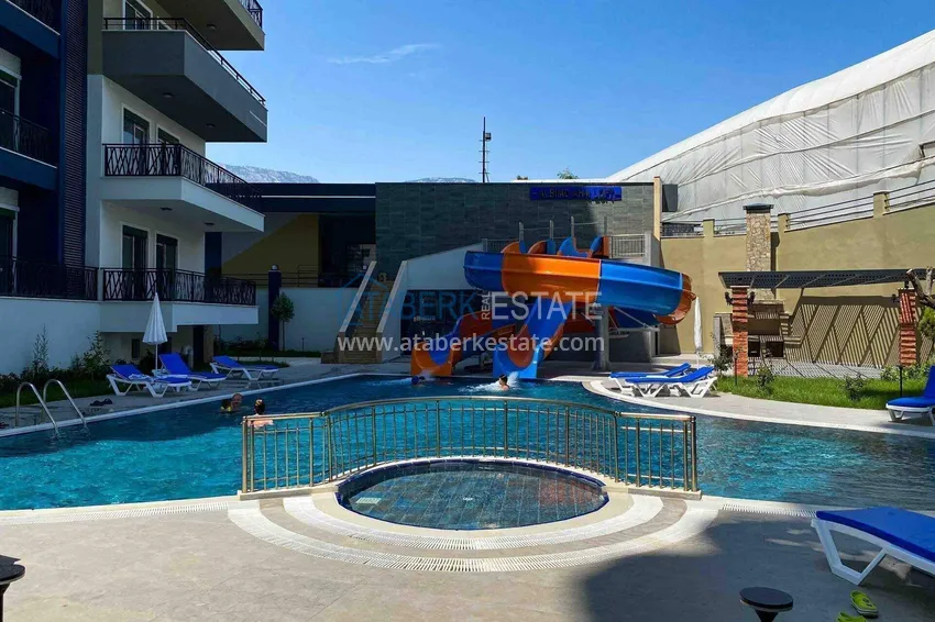 1+1 furnished apartment in Alanya — hotel-type complex, Mahmutlar district 8 