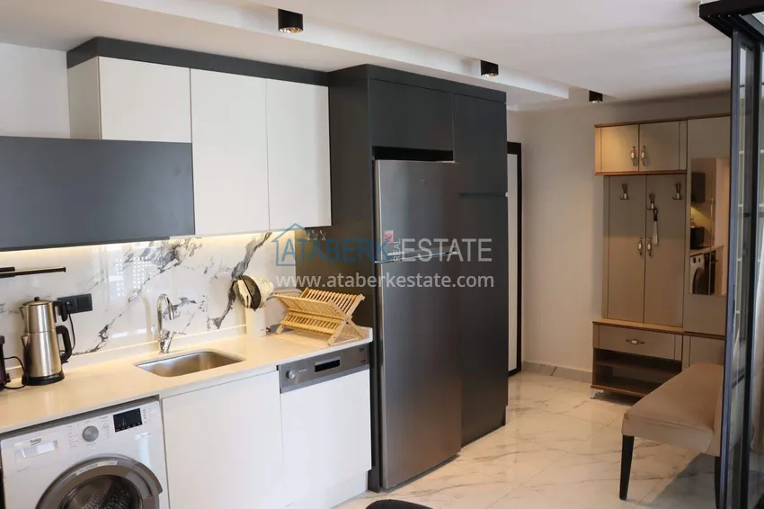 Purchase 1+1 for rent in the center of Alanya - furnished apartment 550 m from Keykubat Beach No. 17 8