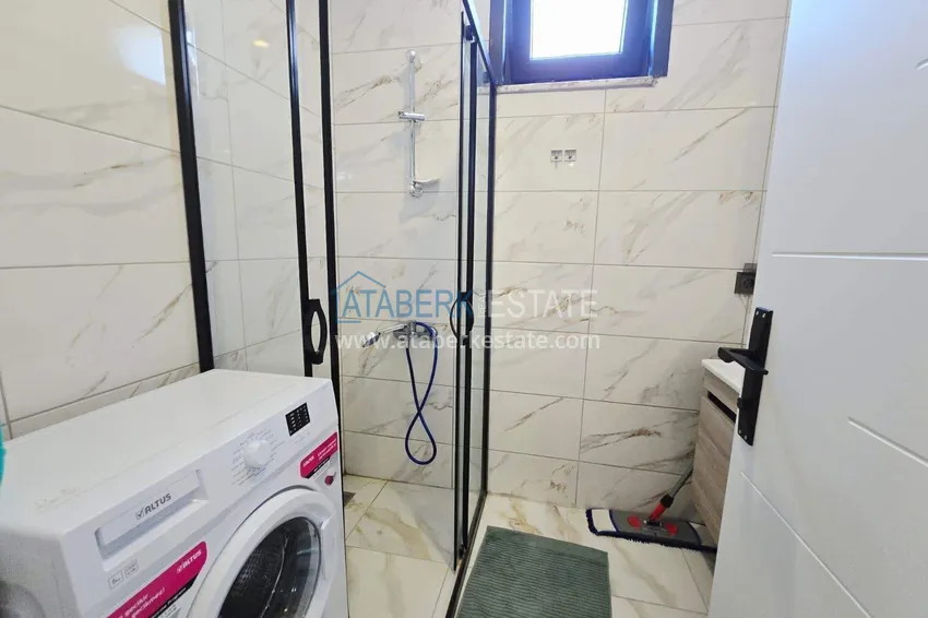 Purchase  1+1 apartment in the center of Alanya — furnished by the owner, Cleopatra beach area 10 