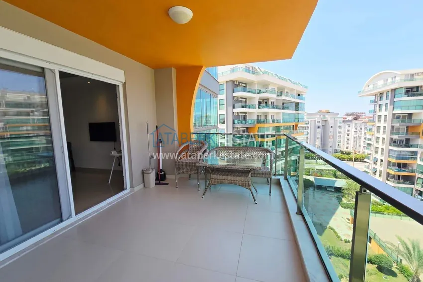 Purchase Furnished 1+1 apartment with partial sea view, Avsallar — Alanya 13