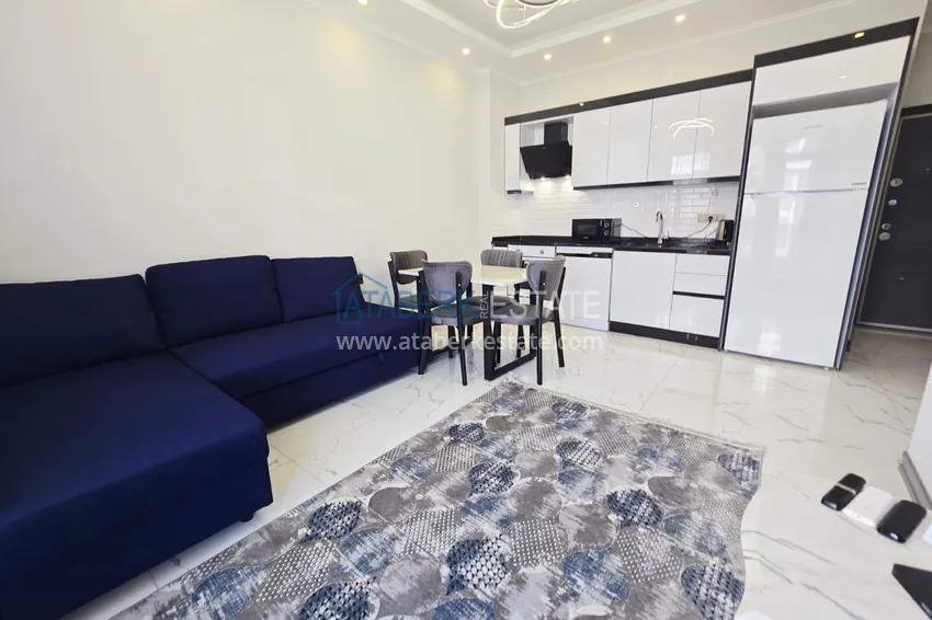 Purchase  1+1 apartment in the center of Alanya — furnished by the owner, Cleopatra beach area 5 