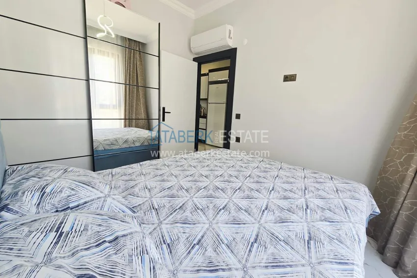 Purchase  1+1 apartment in the center of Alanya — furnished by the owner, Cleopatra beach area 9 