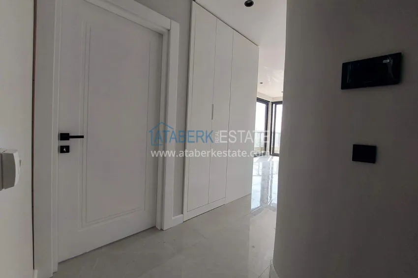 Purchase  1+1 apartment in the center of Alanya - overlooking the sea and the fortress, Cleopatra beach area 1 