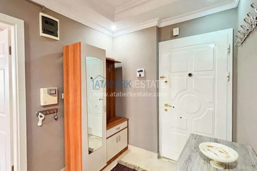 Purchase  2+1 apartment in the center of Alanya — furniture, mountain view, glazed balcony, Cleopatra beach area  1 