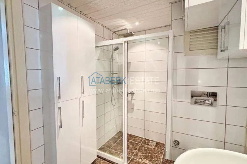 Purchase  2+1 apartment in the center of Alanya — furniture, mountain view, glazed balcony, Cleopatra beach area  14 