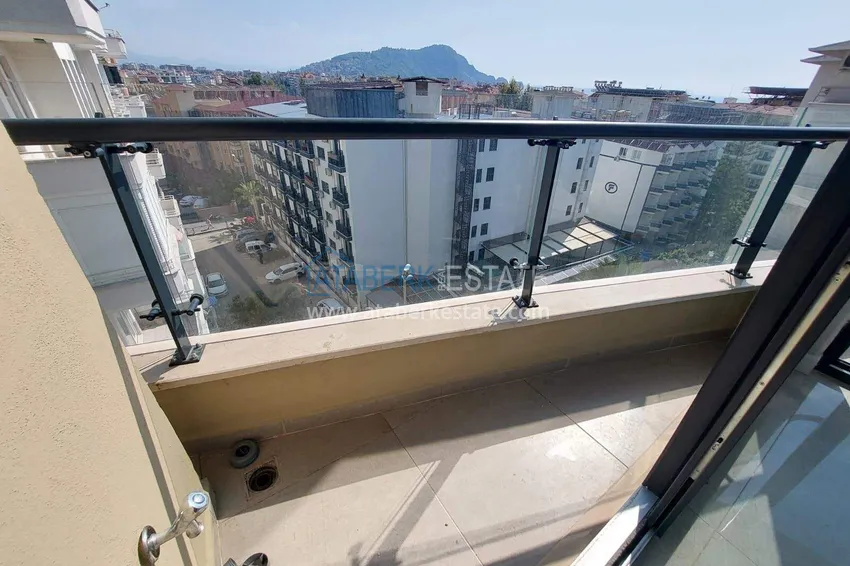 Purchase  1+1 apartment in the center of Alanya - overlooking the sea and the fortress, Cleopatra beach area 14 