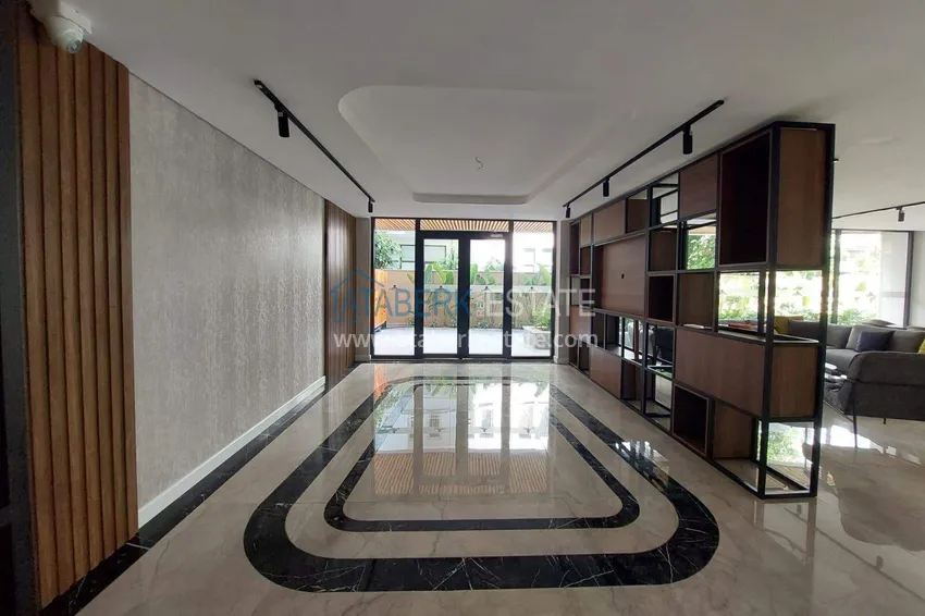 1+1 apartment in the center of Alanya - overlooking the sea and the fortress, Cleopatra beach area 14 
