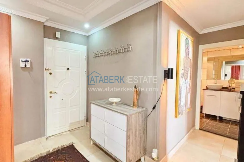 Purchase  2+1 apartment in the center of Alanya — furniture, mountain view, glazed balcony, Cleopatra beach area  2 