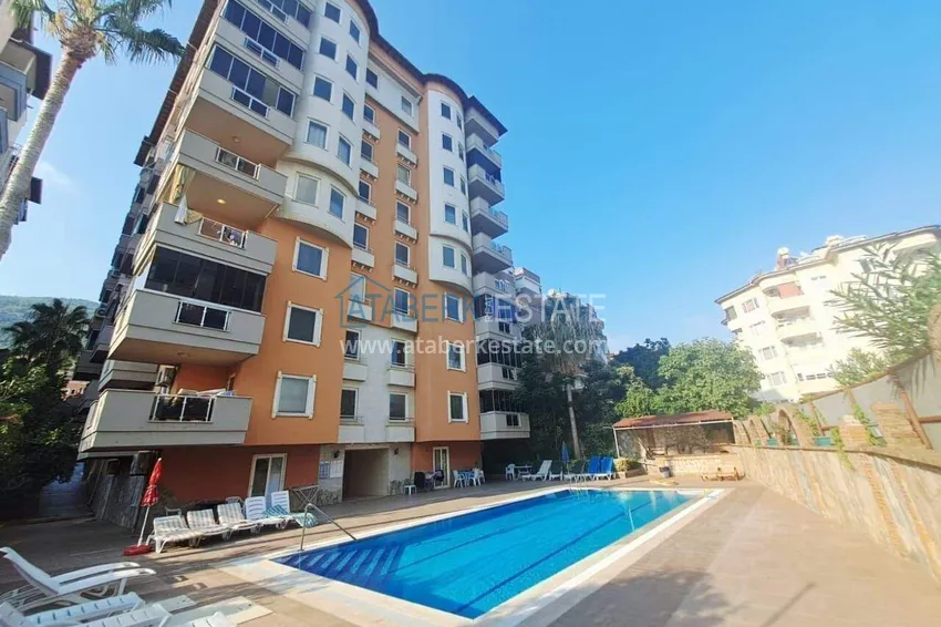2+1 apartment in the center of Alanya — furniture, mountain view, glazed balcony, Cleopatra beach area  4 
