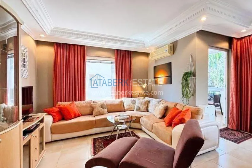 Purchase  2+1 apartment in the center of Alanya — furniture, mountain view, glazed balcony, Cleopatra beach area  5 