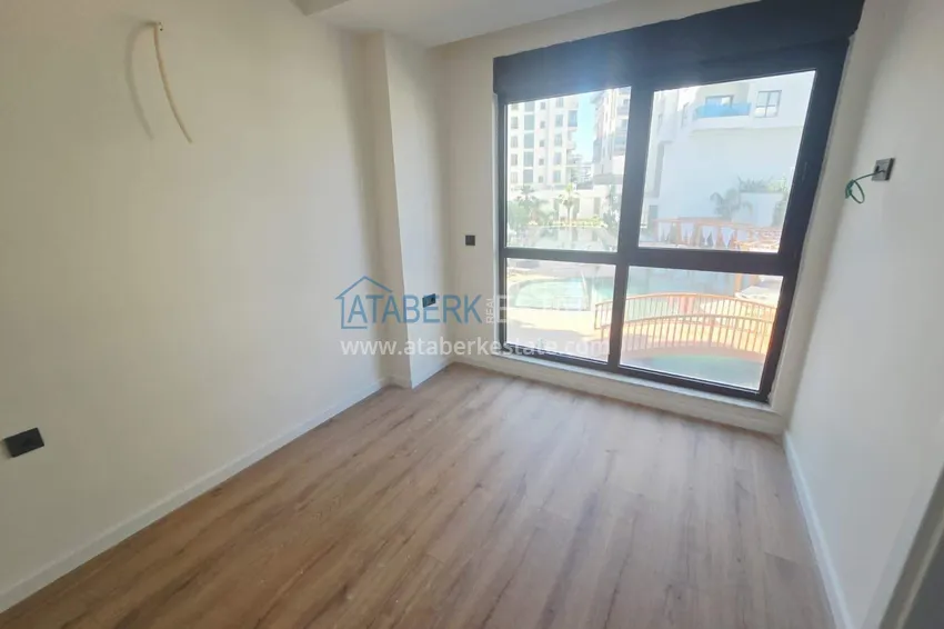 Purchase  Apartment for a residence permit in Mahmutlar - 3+1 garden duplex directly from the owner  12 
