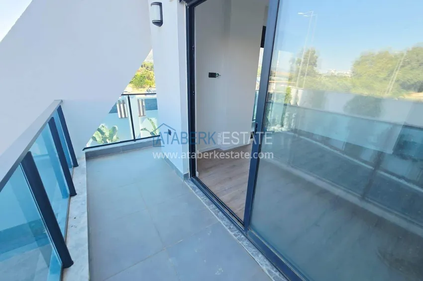 Purchase  Property for a residence permit in Mahmutlar - 3+1 garden duplex with a private terrace and access to the pool 20 