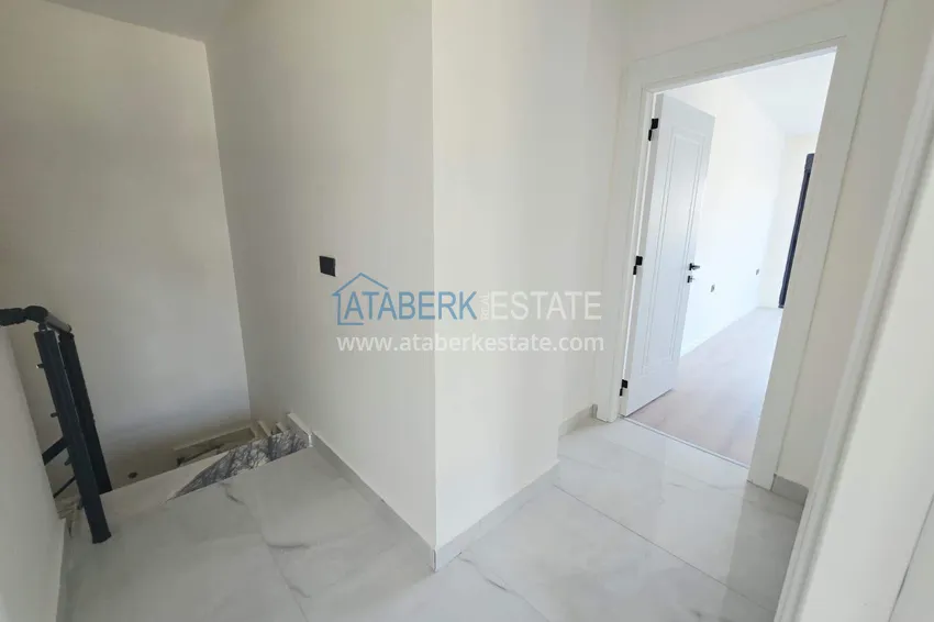 Purchase  Property for a residence permit in Mahmutlar - 3+1 garden duplex with a private terrace and access to the pool 25 