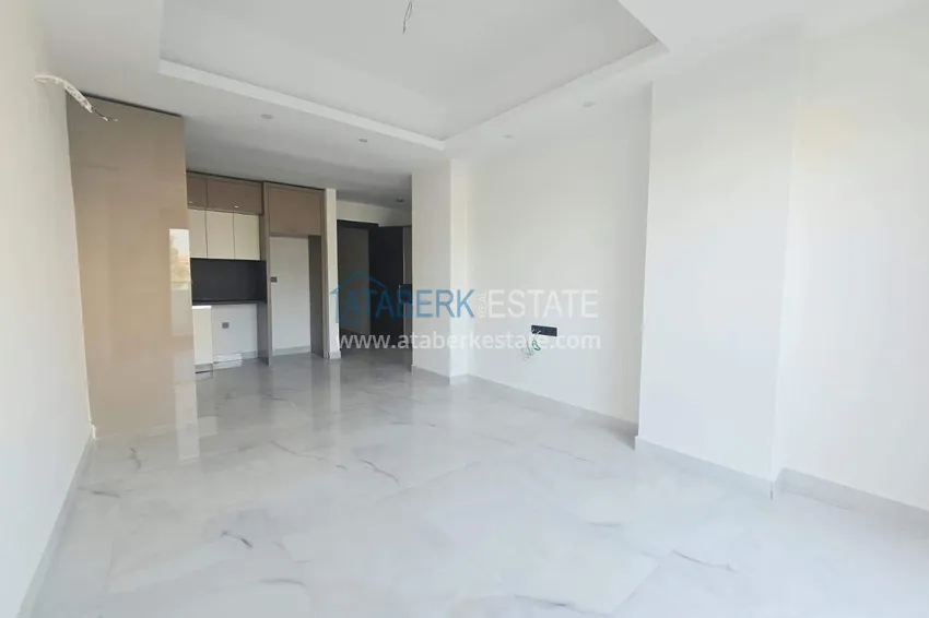 Purchase  1+1 apartment in Mahmutlar from the owner - premium residence 2 