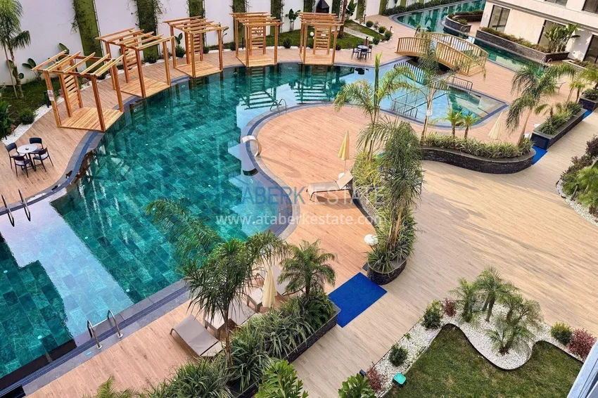 Property for a residence permit in Mahmutlar - 3+1 garden duplex with a private terrace and access to the pool 8 