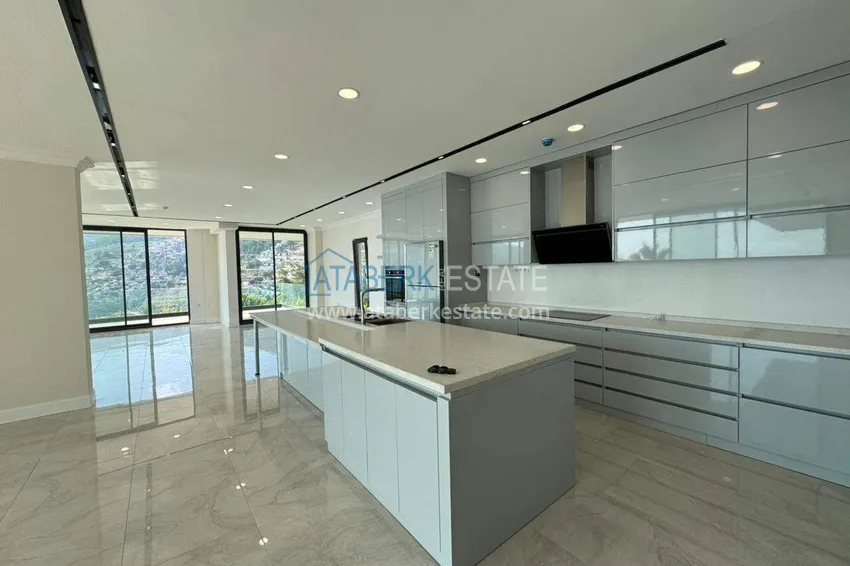 Purchase Stylish villa in Alanya - with panoramic views in the prestigious Bektash area. Real estate for a residence permit 15