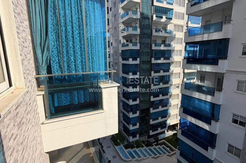 Purchase  2+1 apartment in Mahmutlar - furnished and with a glazed balcony  16 