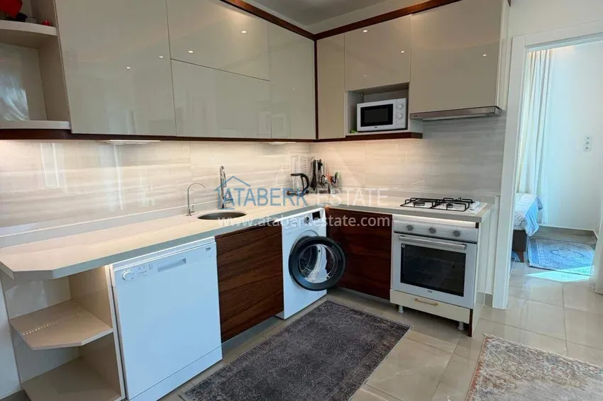 Purchase  2+1 apartment in Mahmutlar - furnished and with a glazed balcony  4 
