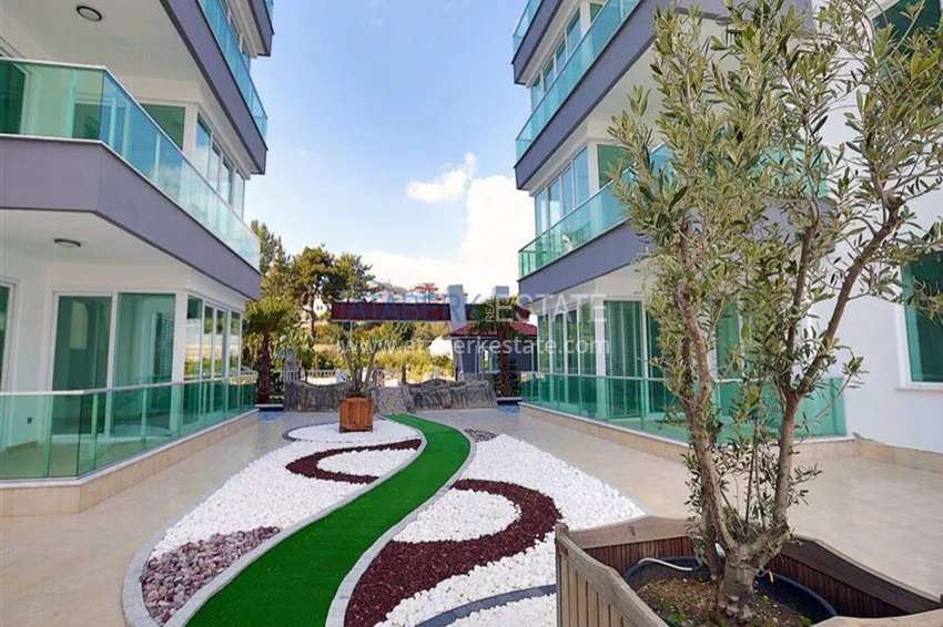 1+1 apartment in Tosmur, 76 m2 with furniture and sea view - property for a residence permit in Alanya  9 