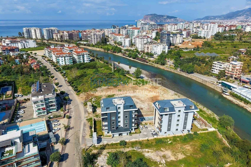 1+1 apartment from the owner in Alanya, Kestel district - favorable price and river view 2