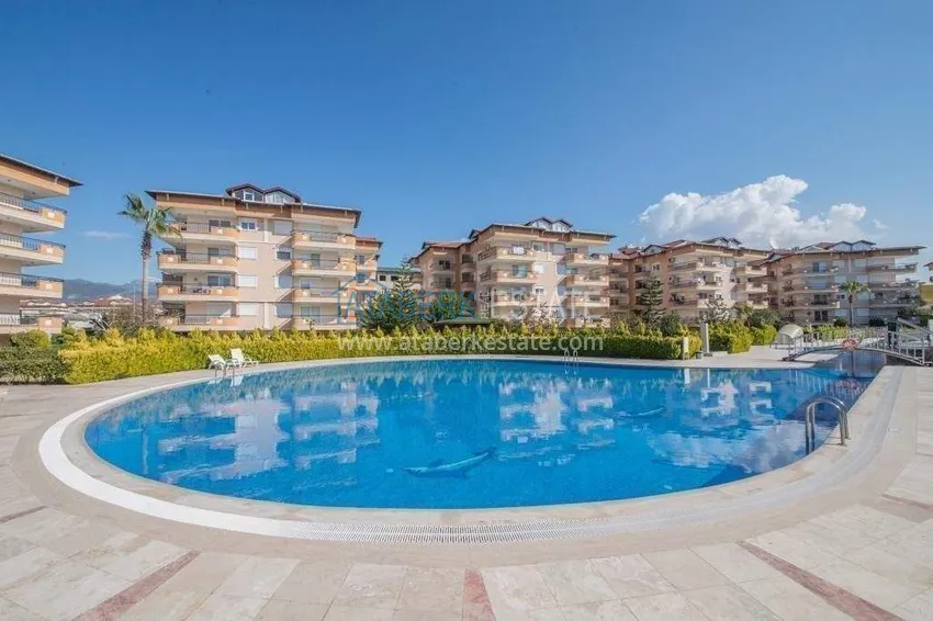 2+1 apartment in Alanya - club-format complex, Oba district 12 