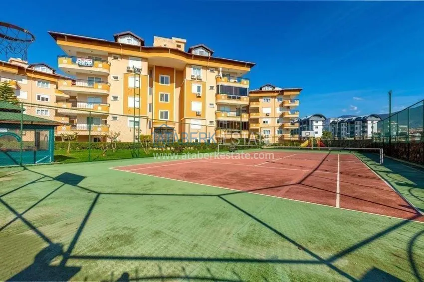 2+1 apartment in Alanya - club-format complex, Oba district 17 