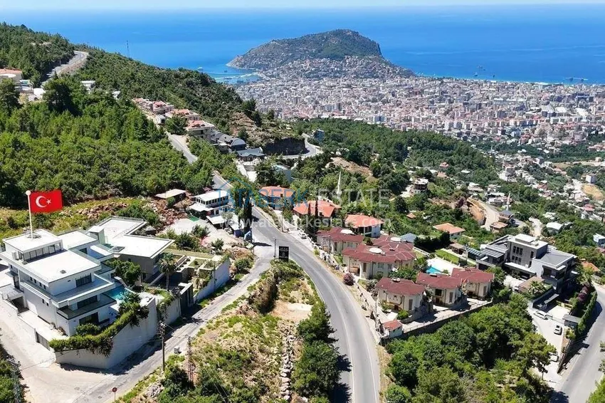 Villa in Alanya, Bektash district - with panoramic views, property under a residence permit 2 
