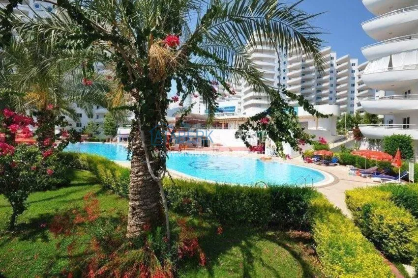2+1 penthouse in Alanya, Mahmutlar district — furniture, 110 m² terrace, sea and mountain views 2 