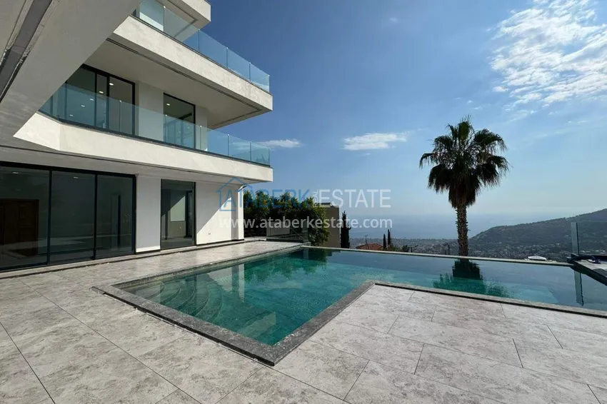 Stylish villa in Alanya - with panoramic views in the prestigious Bektash area. Real estate for a residence permit 11