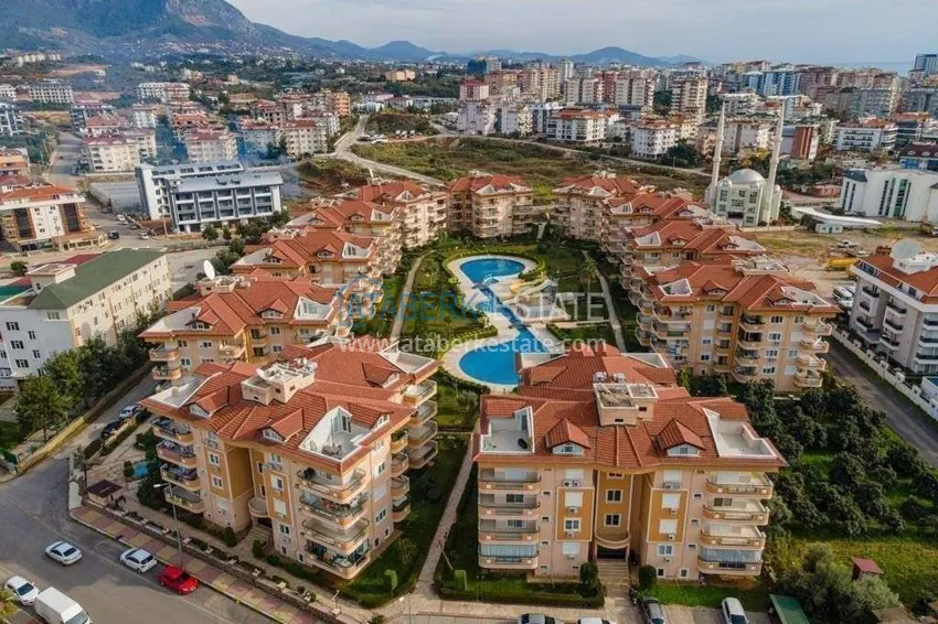 2+1 apartment in Alanya - club-format complex, Oba district 5 