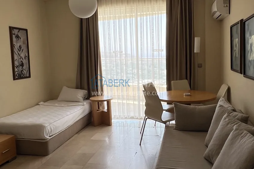 Purchase  1+1 apartment in Alanya — furniture, famous resort-style, Mahmutlar district 2 