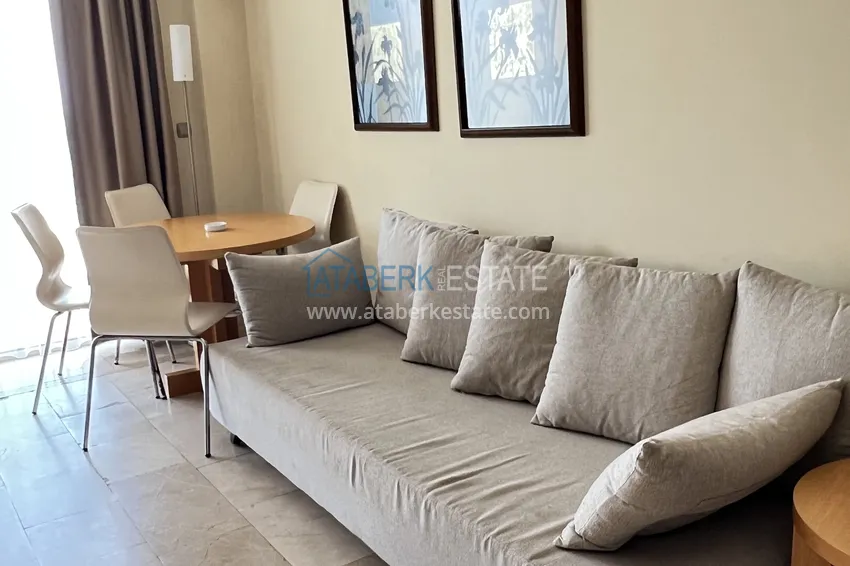 Purchase  1+1 apartment in Alanya — furniture, famous resort-style, Mahmutlar district 3 
