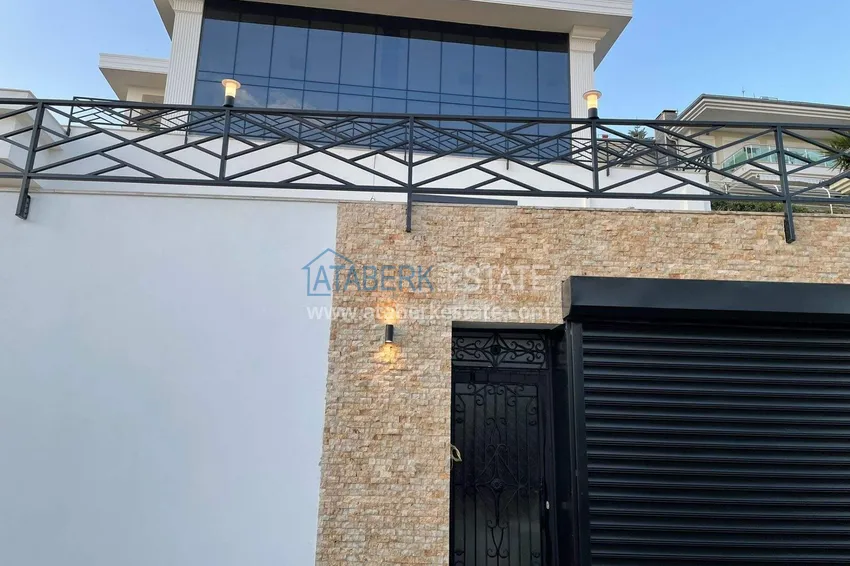 A villa in Alanya for citizenship is a rare offer in a prestigious location 13