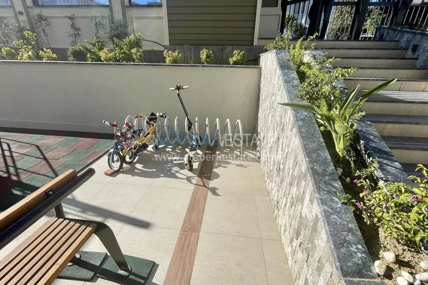 2+1 apartment for a residence permit in Alanya, Oba district — furniture, sea and mountain views 13
