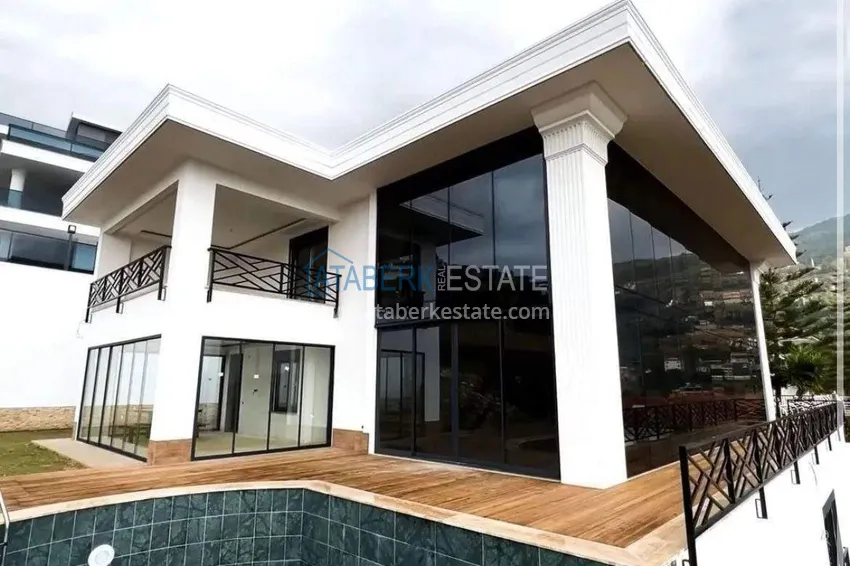 A villa in Alanya for citizenship is a rare offer in a prestigious location 8
