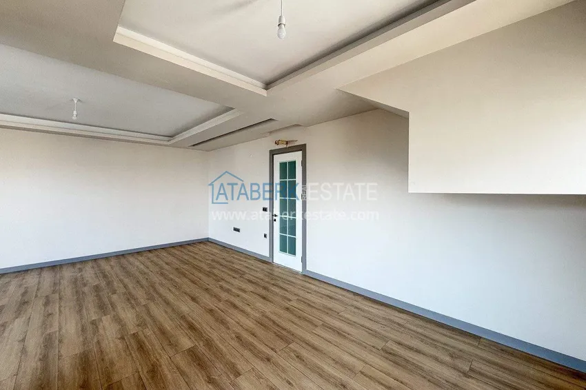 Purchase 4+1 panoramic penthouse duplex in the center of Alanya — the first coastal one, suitable for citizenship 10 
