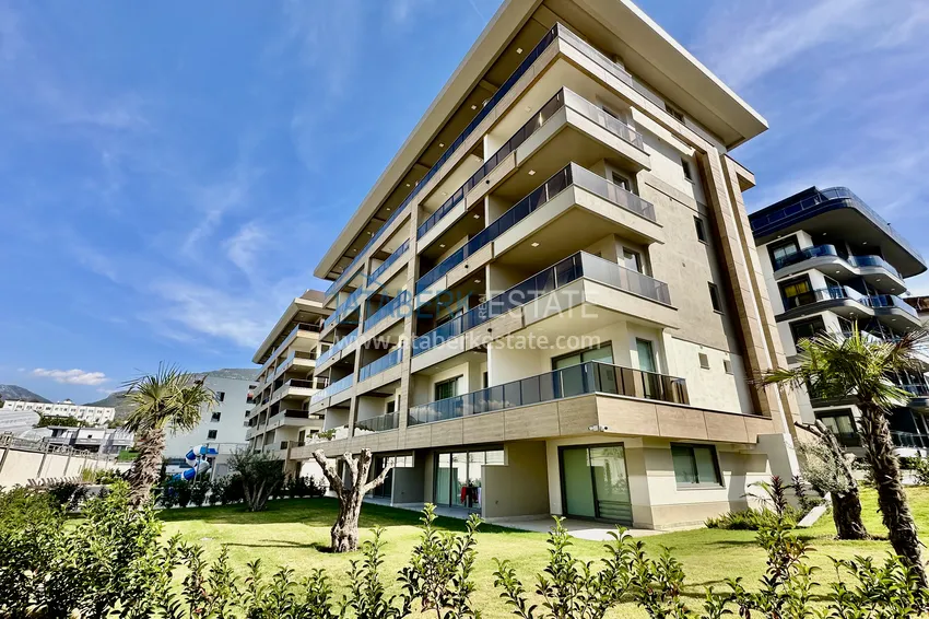 3+1 penthouse in Alanya, Kestel district — residence permit, installments up to 3 years, sea and mountain views 12