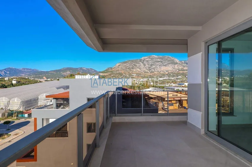 Purchase 3+1 penthouse in Alanya, Kestel district — residence permit, installments up to 3 years, sea and mountain views 16