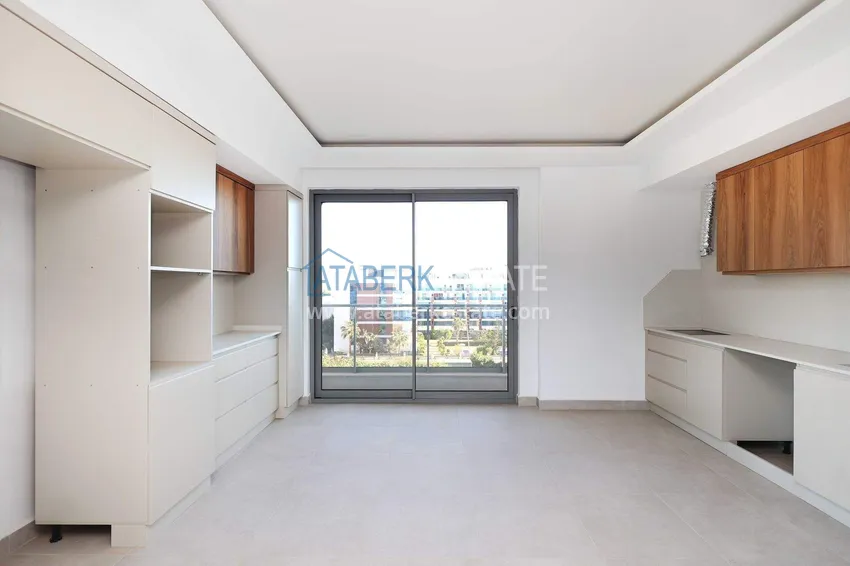 Purchase 3+1 penthouse in Alanya, Kestel district — residence permit, installments up to 3 years, sea and mountain views 2
