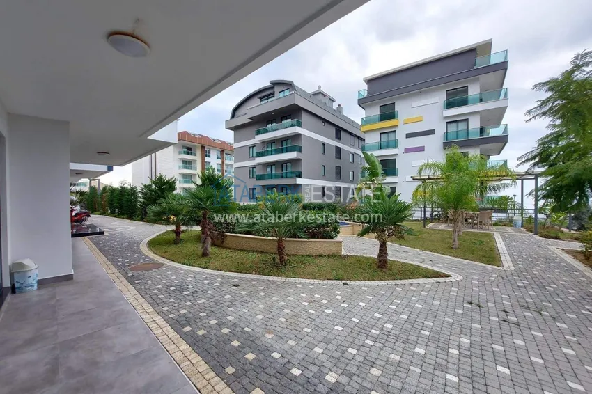 4+1 penthouse duplex in Alanya for citizenship and residence permit - the first coastal one, Kargicak district 11 