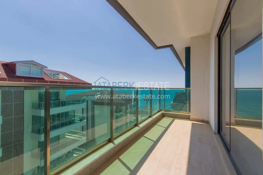 Purchase 4+1 penthouse duplex in Alanya for citizenship and residence permit - the first coastal one, Kargicak district 36 