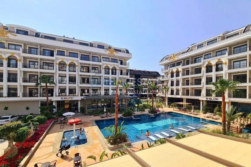 Apartments from a developer with installments in Alanya - a comfort-class complex in the Oba area 1