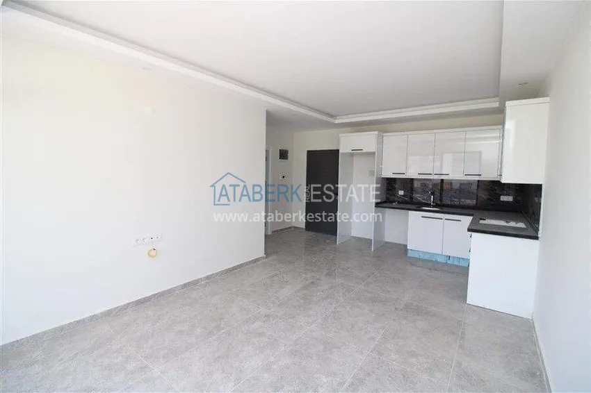 Purchase 1+1 apartments in Alanya for citizenship — finely finished, Mahmutlar district 3 