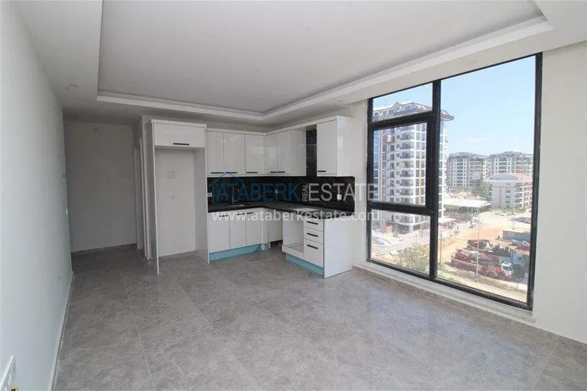 Purchase 1+1 apartments in Alanya for citizenship — finely finished, Mahmutlar district 13 