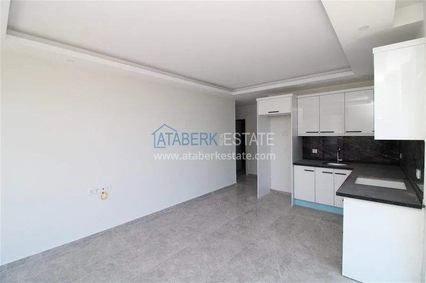 Purchase 1+1 apartments in Alanya for citizenship — finely finished, Mahmutlar district 14 